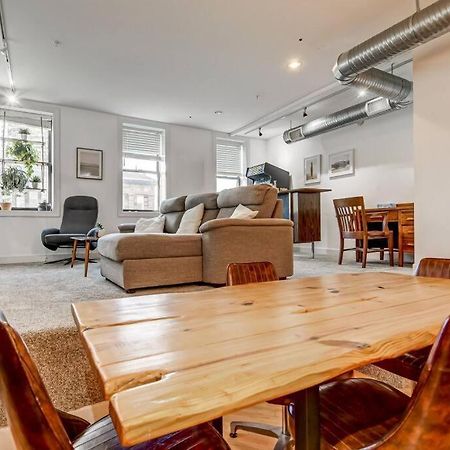 Lovely 2-Bedroom Unit In Springfield Extérieur photo