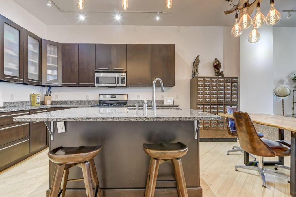 Lovely 2-Bedroom Unit In Springfield Extérieur photo