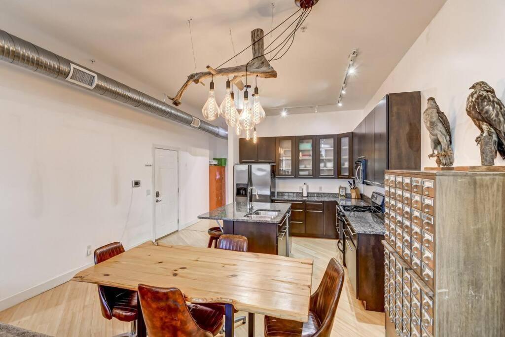Lovely 2-Bedroom Unit In Springfield Extérieur photo