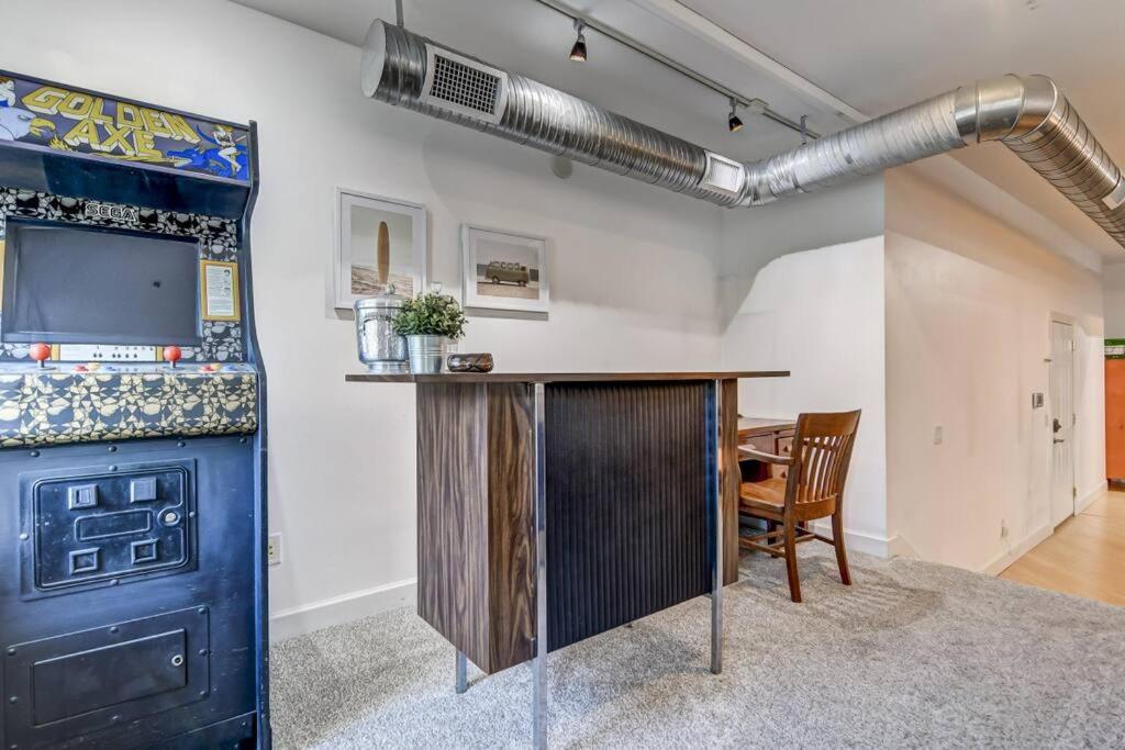 Lovely 2-Bedroom Unit In Springfield Extérieur photo
